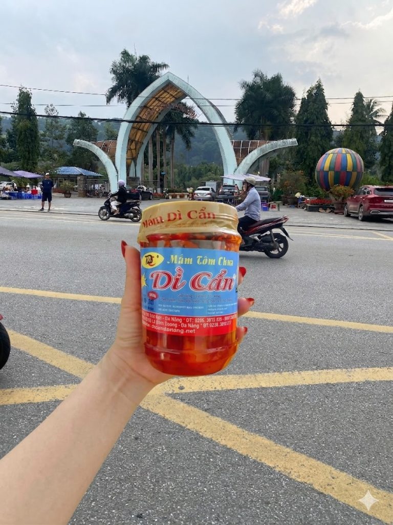 Không gian Huế trong câu chuyện về Tôm chua Huế, góc nhìn 1